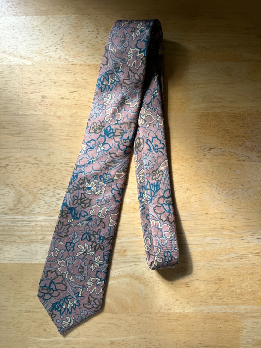 Christian Dior Silk Tie in Mauve with Blue & Cream Floral Motif